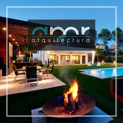 Empresa de casas prefabricadas AMR Arquitectura | Arquitectos y constructores de casas prefabricadas modulares con entramado de madera ligera en Barcelona.